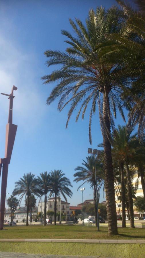 Bonito apartamento céntrico y cerca de la playa. Málaga Exterior foto
